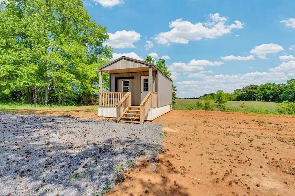 884 Swamp Road Mcminnville TN 37110