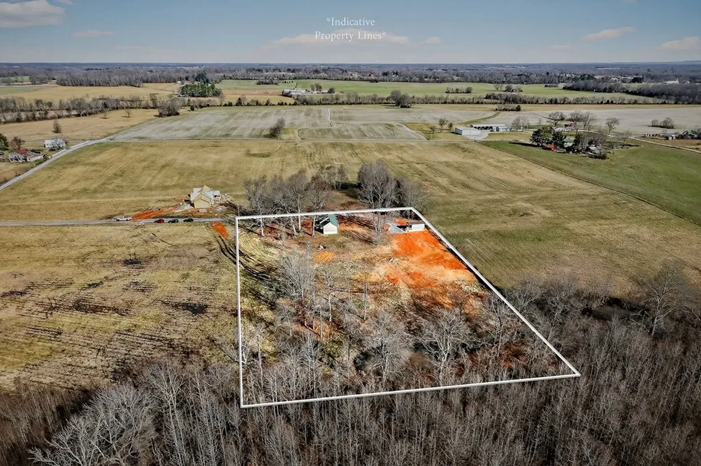 884 Swamp Road Mcminnville TN 37110