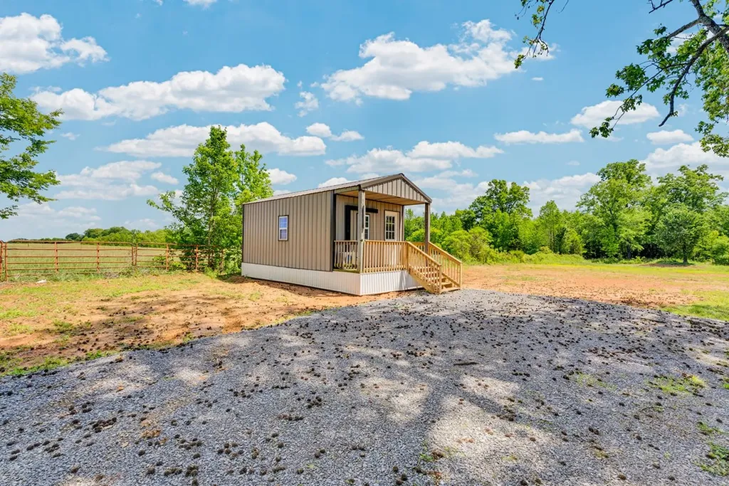 884 Swamp Road Mcminnville TN 37110