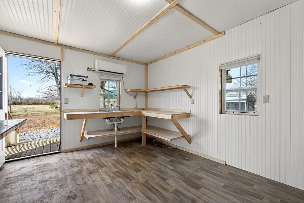 884 Swamp Road Mcminnville TN 37110