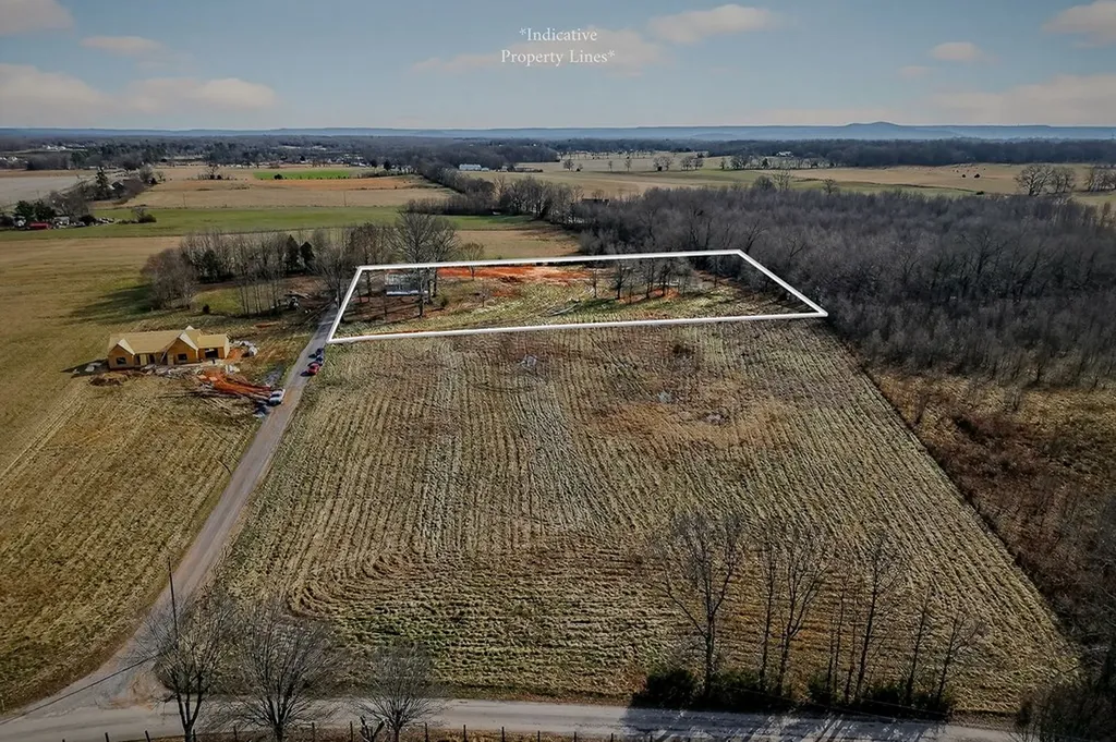 884 Swamp Road Mcminnville TN 37110