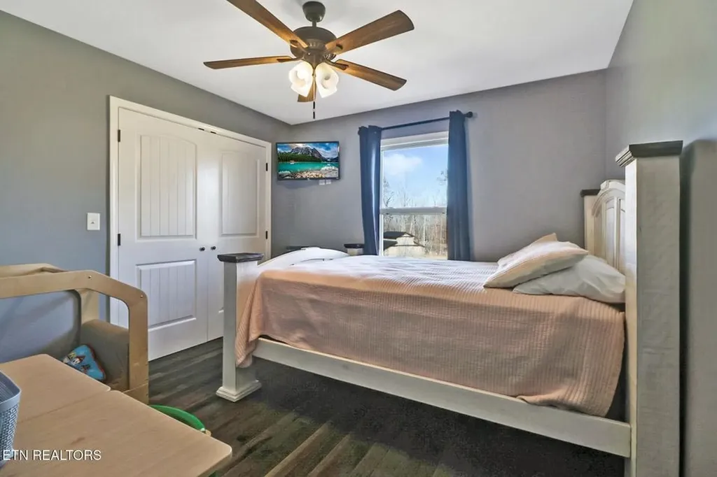 1926 Old Grimsley Road Grimsley TN 38565-5128