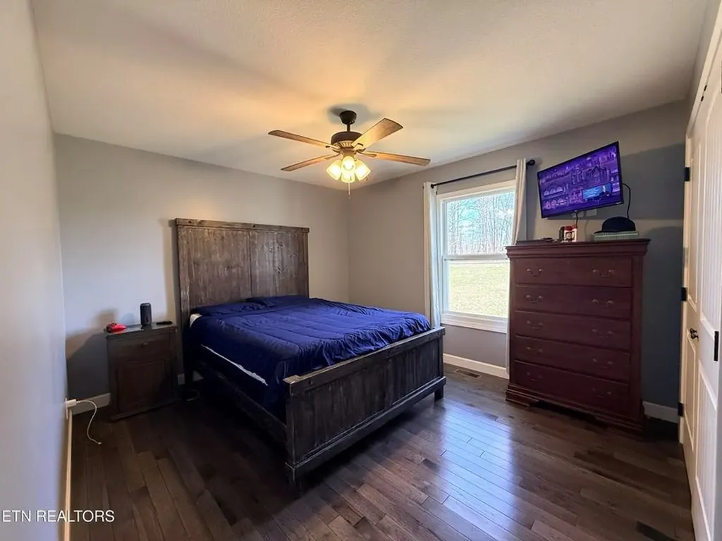 1926 Old Grimsley Road Grimsley TN 38565-5128