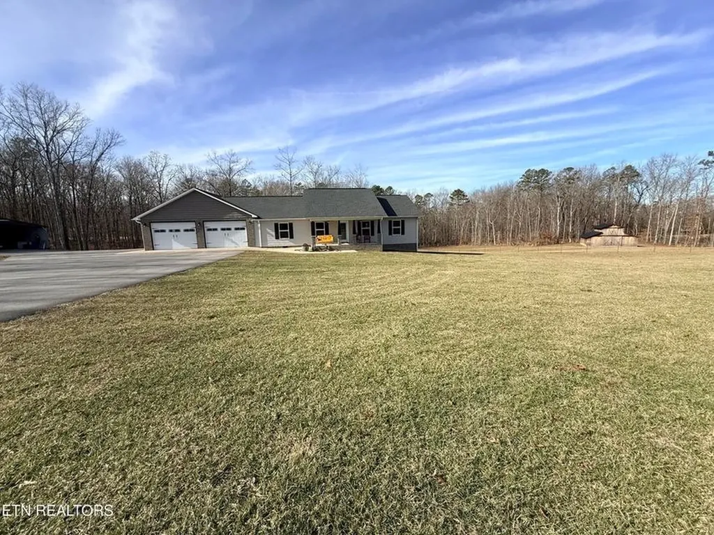 1926 Old Grimsley Road Grimsley TN 38565-5128
