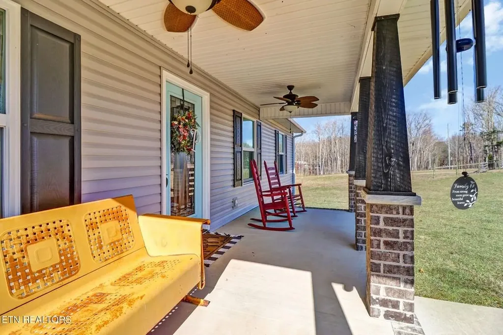 1926 Old Grimsley Road Grimsley TN 38565-5128