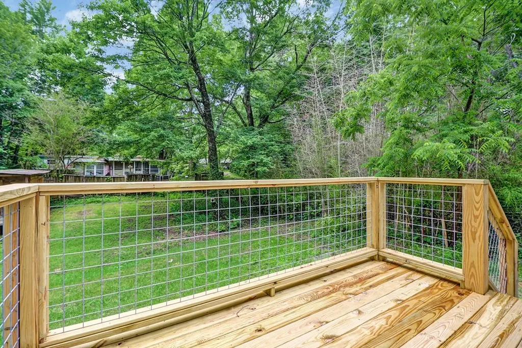 116 Joe Voiles Road Jamestown TN 38556