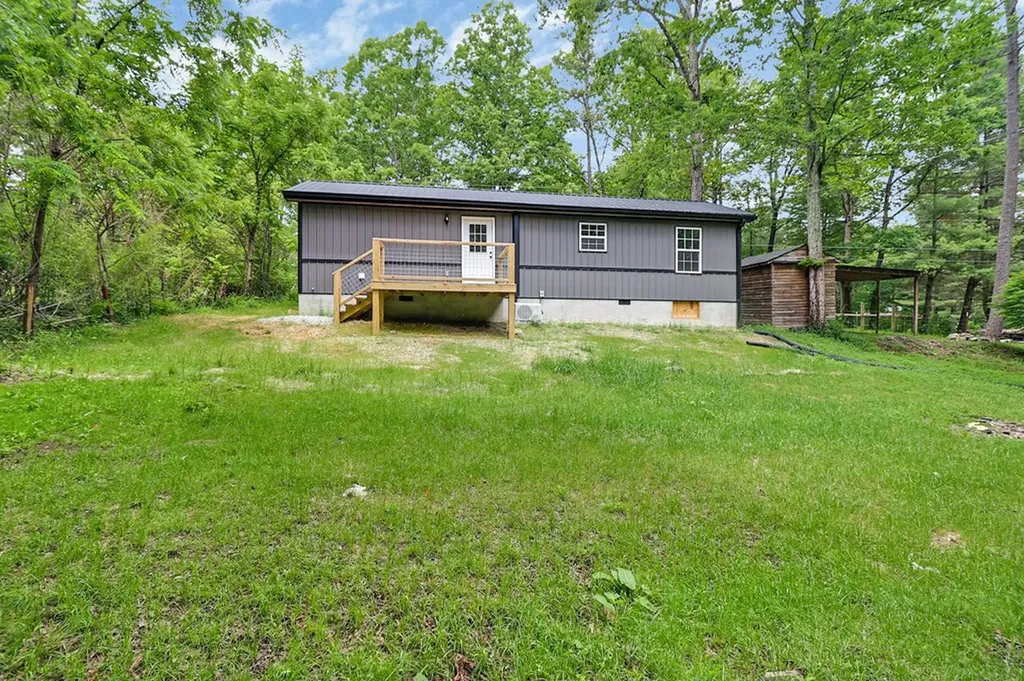 116 Joe Voiles Road Jamestown TN 38556
