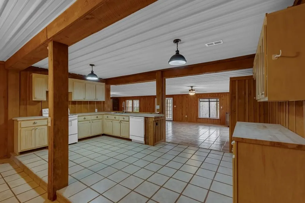 233 Macarthur Lane Walling TN 38587