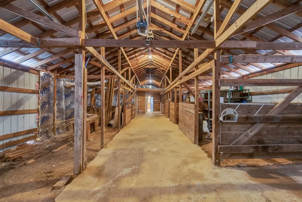 233 Macarthur Lane Walling TN 38587