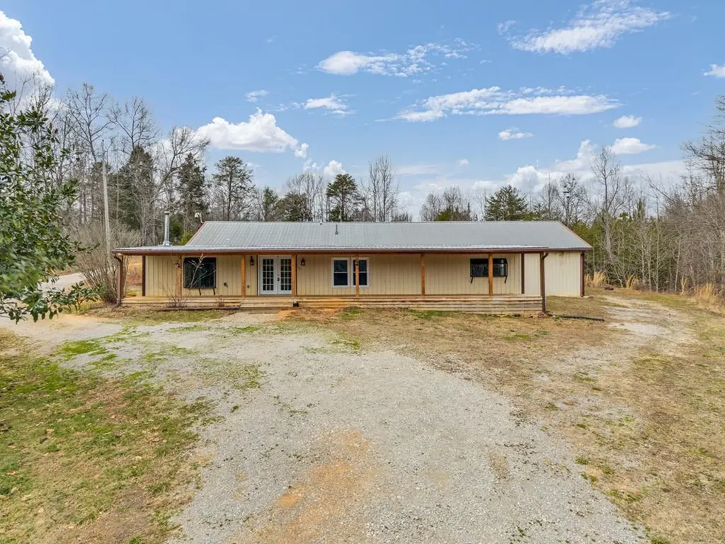 233 Macarthur Lane Walling TN 38587