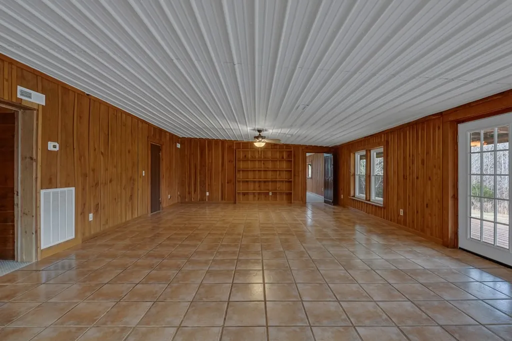 233 Macarthur Lane Walling TN 38587