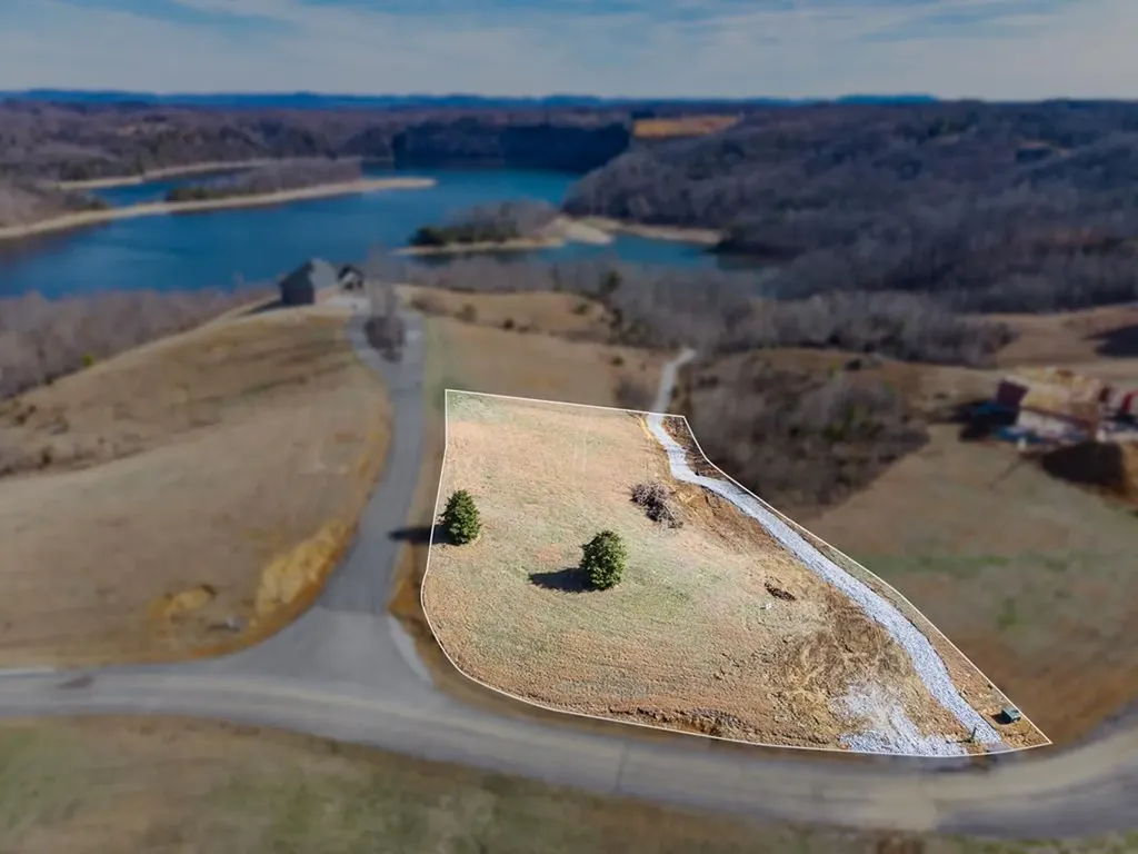 Lot 32 Holly Bend Drive Byrdstown TN 38549