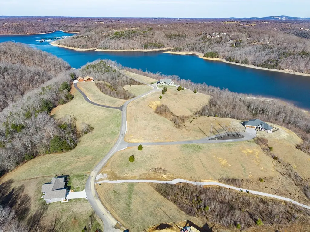 Lot 32 Holly Bend Drive Byrdstown TN 38549