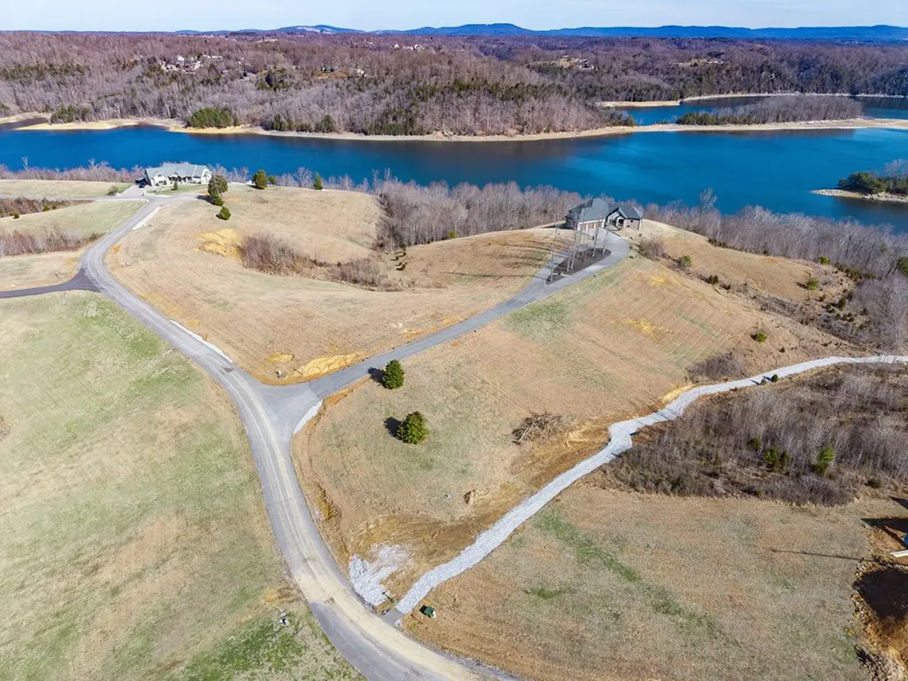 Lot 32 Holly Bend Drive Byrdstown TN 38549