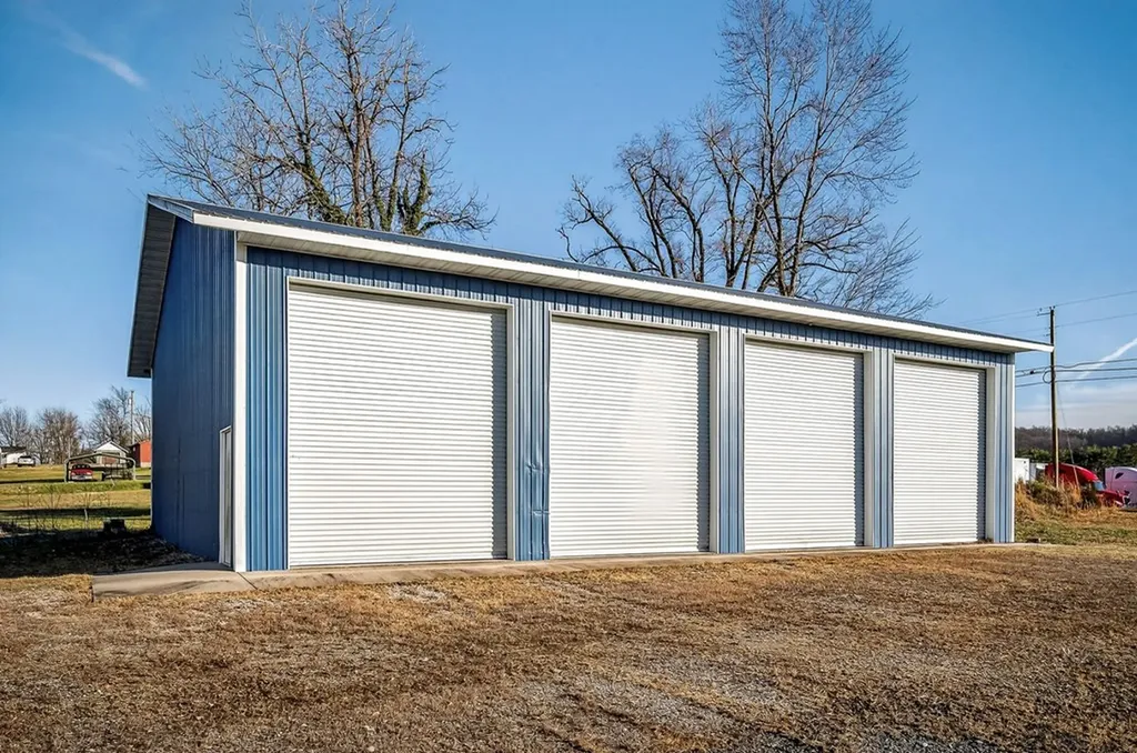 2229 Bradford Hicks Drive Livingston TN 38570