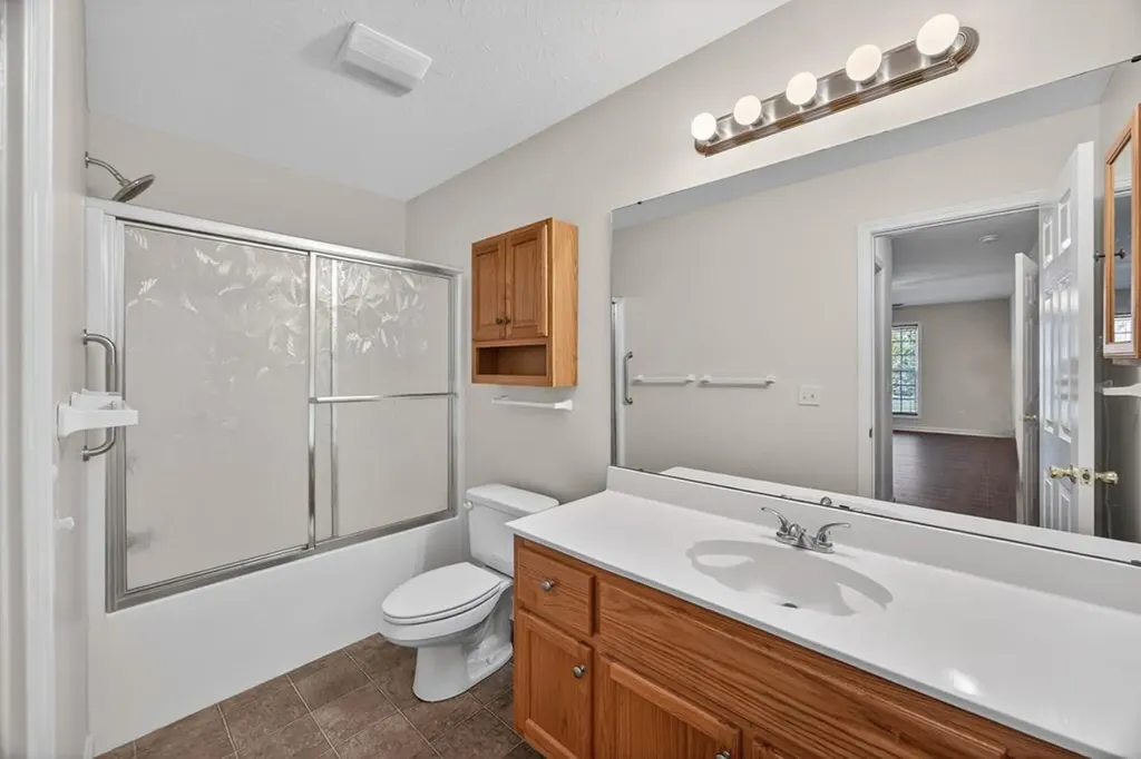 170 Robin Lane Livingston TN 38570