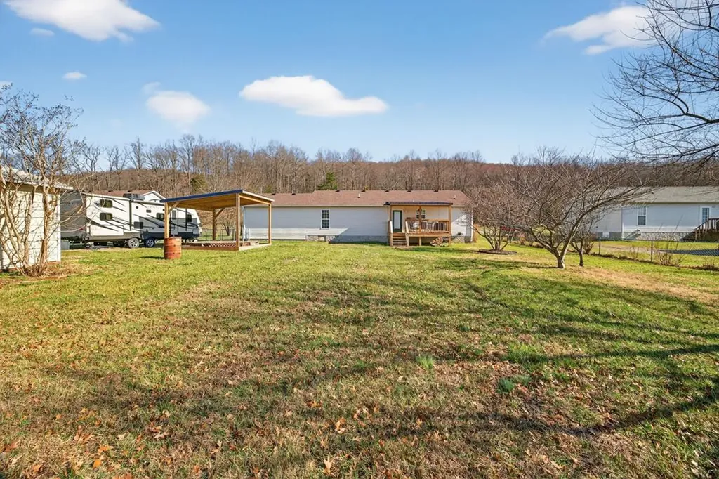 170 Robin Lane Livingston TN 38570