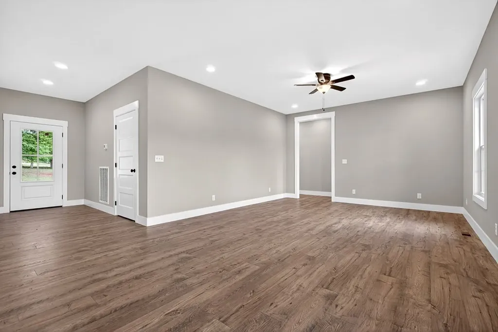 3272 Rickman Road Rickman TN 38580