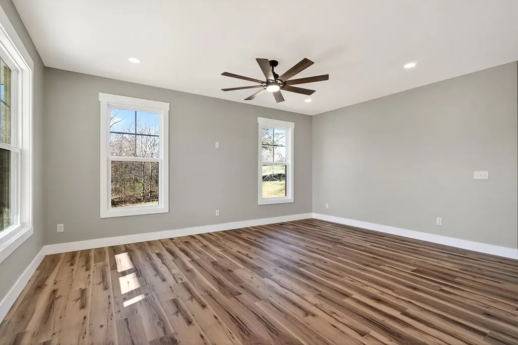 1910 Herbert Garrett Road Cookeville TN 38506