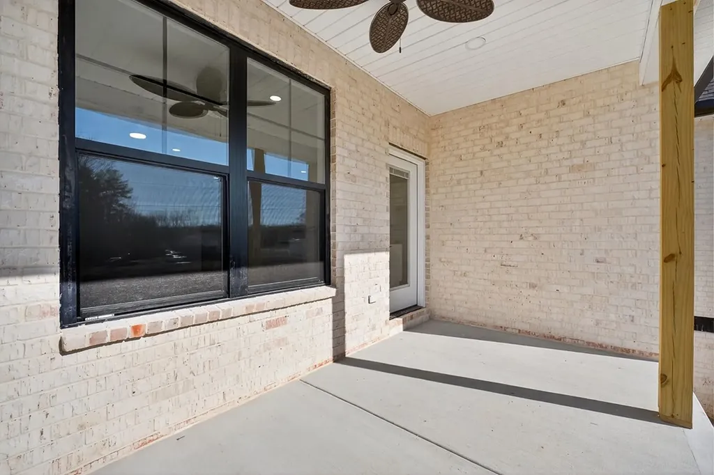 1910 Herbert Garrett Road Cookeville TN 38506