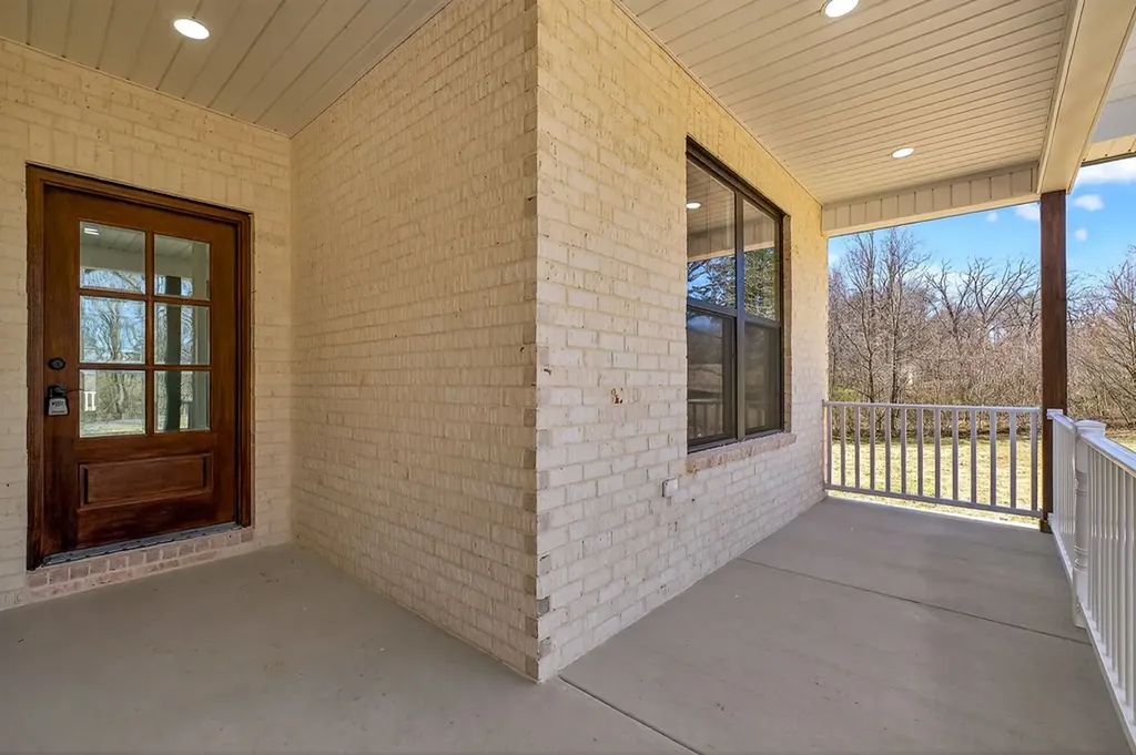 1910 Herbert Garrett Road Cookeville TN 38506