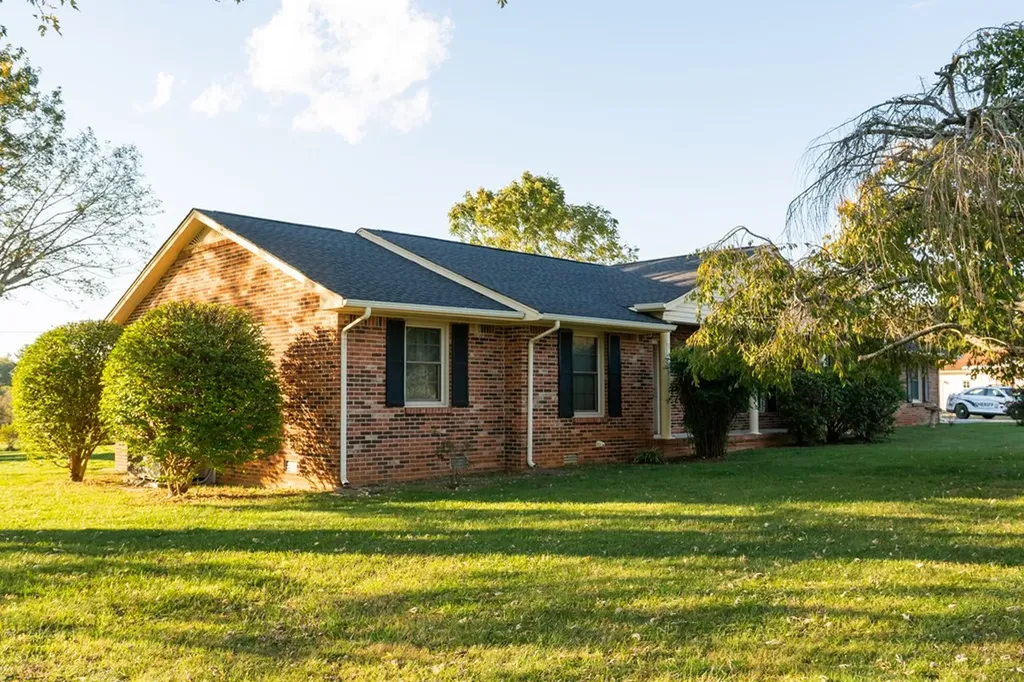 3412 Buck Drive Cookeville TN 38506