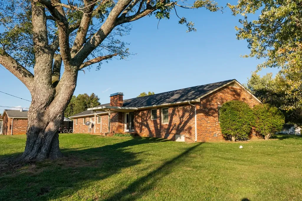 3412 Buck Drive Cookeville TN 38506