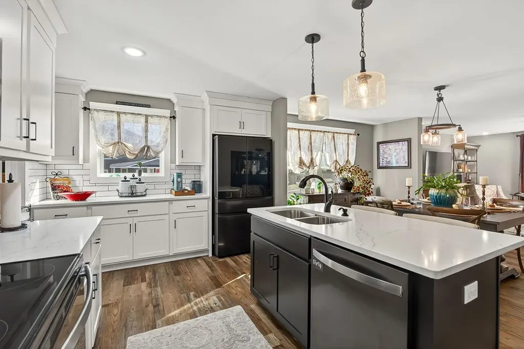 605 N. Dixie Avenue Cookeville TN 38501