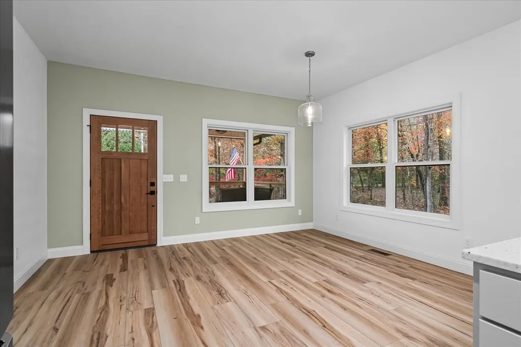 565 Grassland Road Crossville TN 38572