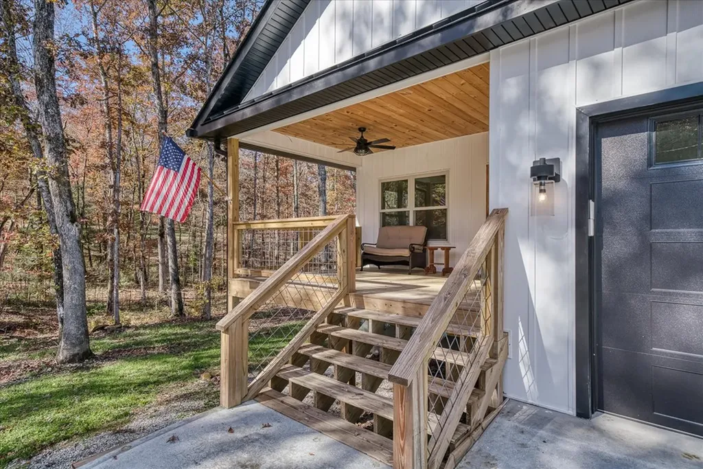 565 Grassland Road Crossville TN 38572