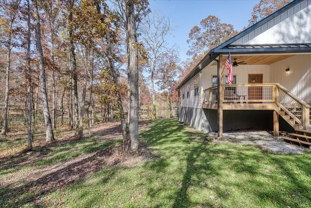 565 Grassland Road Crossville TN 38572