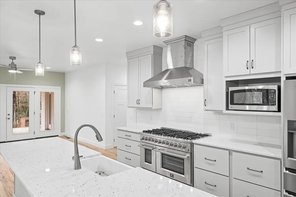 565 Grassland Road Crossville TN 38572