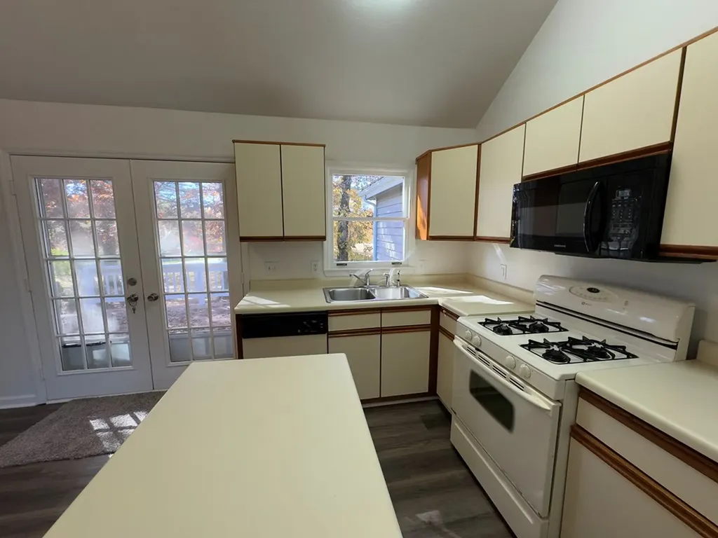 484 River Bend Drive Crossville TN 38555