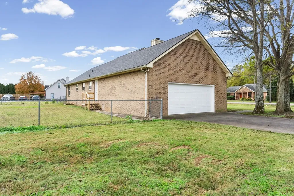 4001 Southridge Boulevard Murfreesboro TN 37128