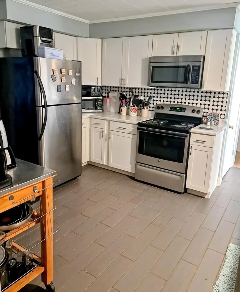 1008 Honeysuckle Lane Byrdstown TN 38549