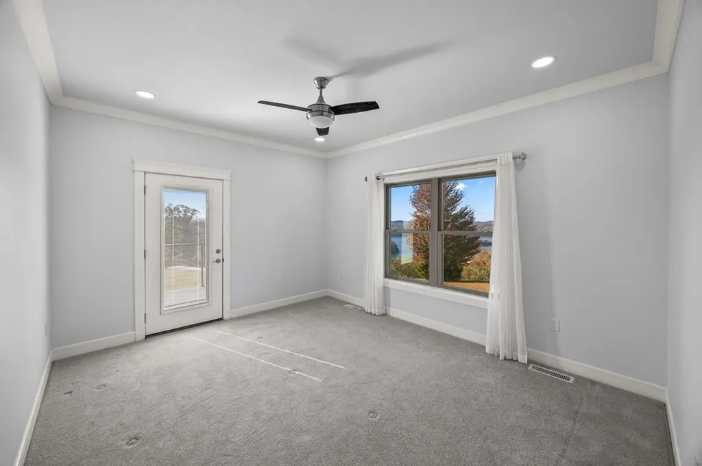 3261 Swann Ridge Road Hilham TN 38568