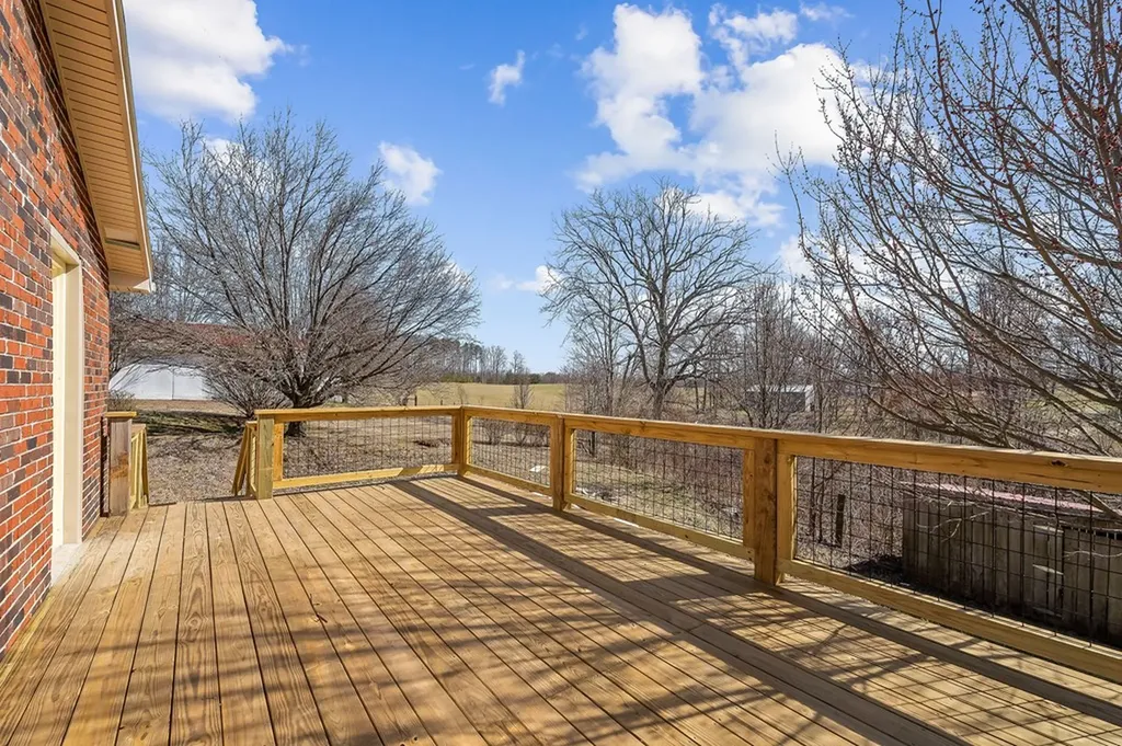 2596 Pine Grove Road Spencer TN 38585