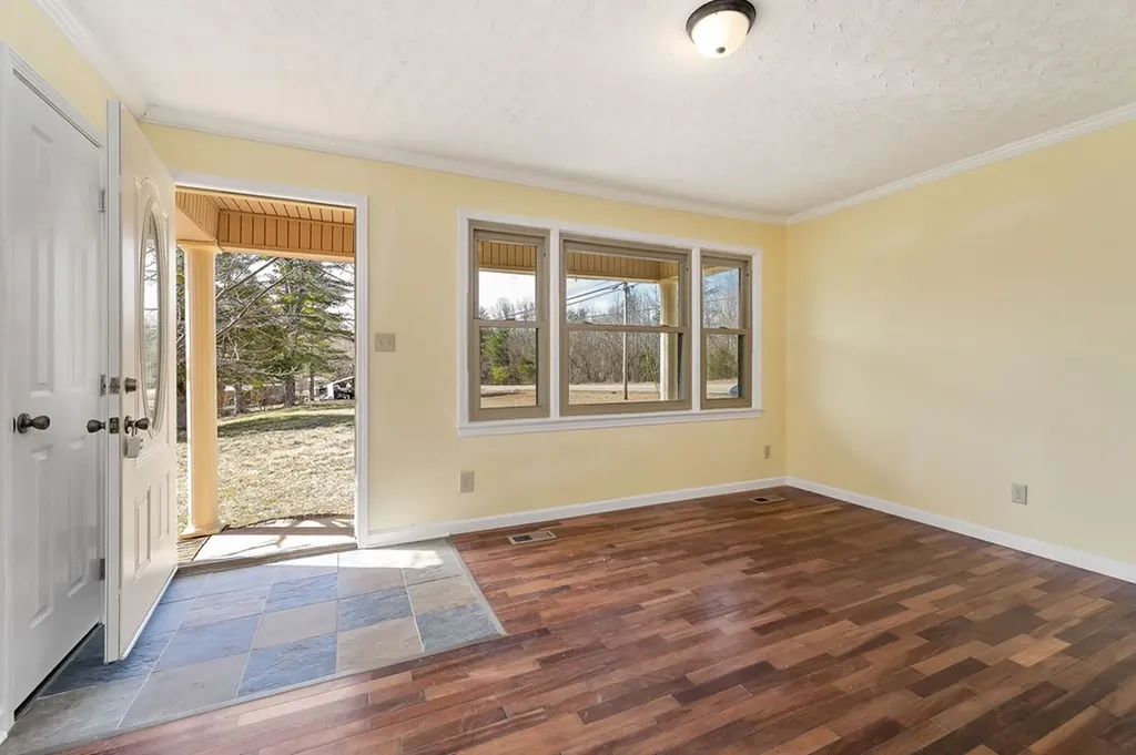 2596 Pine Grove Road Spencer TN 38585