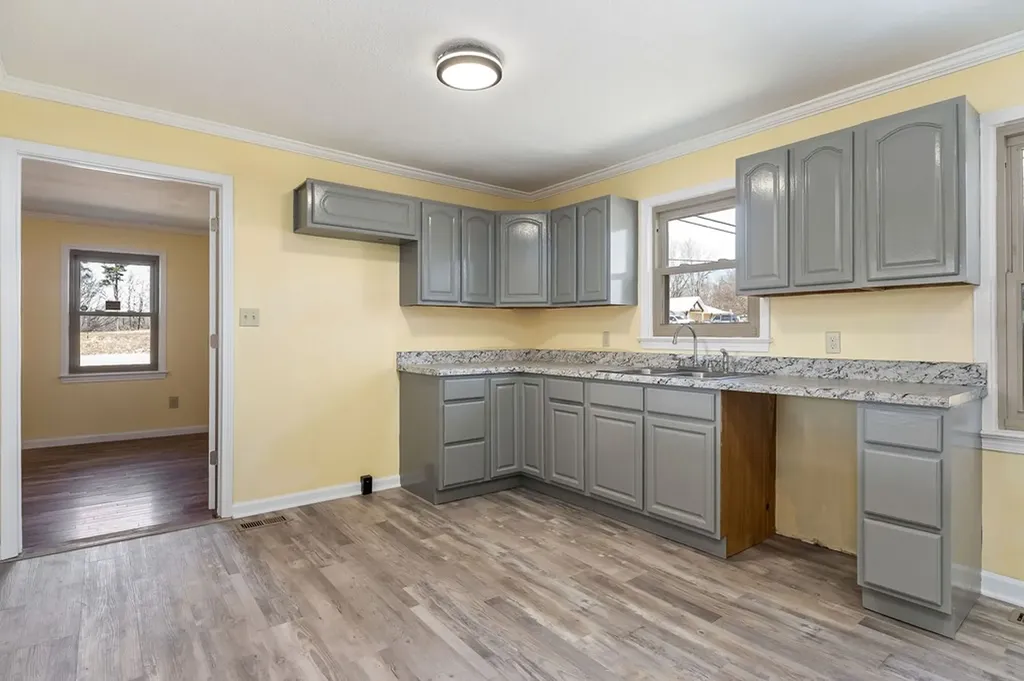 2596 Pine Grove Road Spencer TN 38585