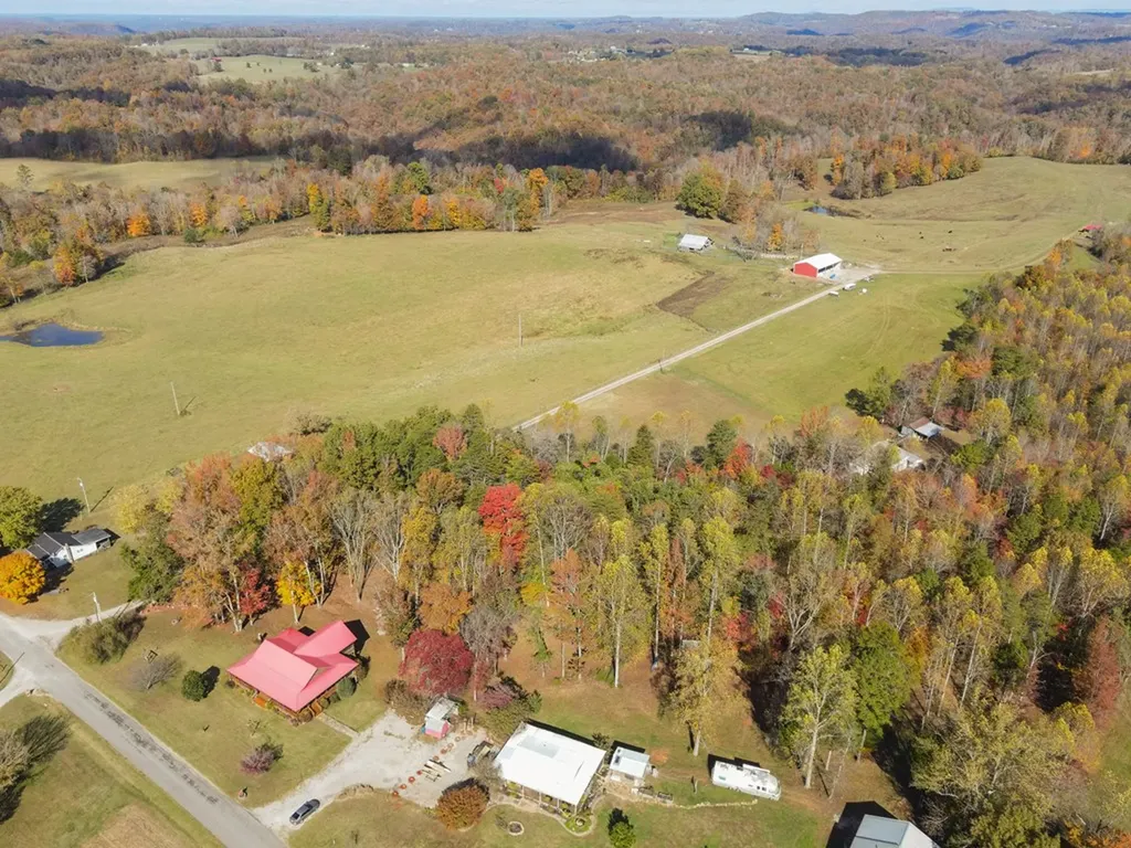 4205 Garfield Hinds Road Monroe TN 38573