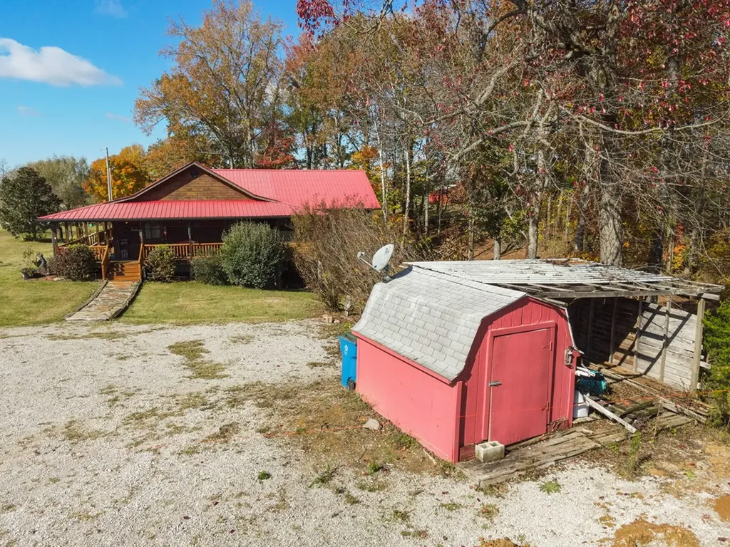 4205 Garfield Hinds Road Monroe TN 38573