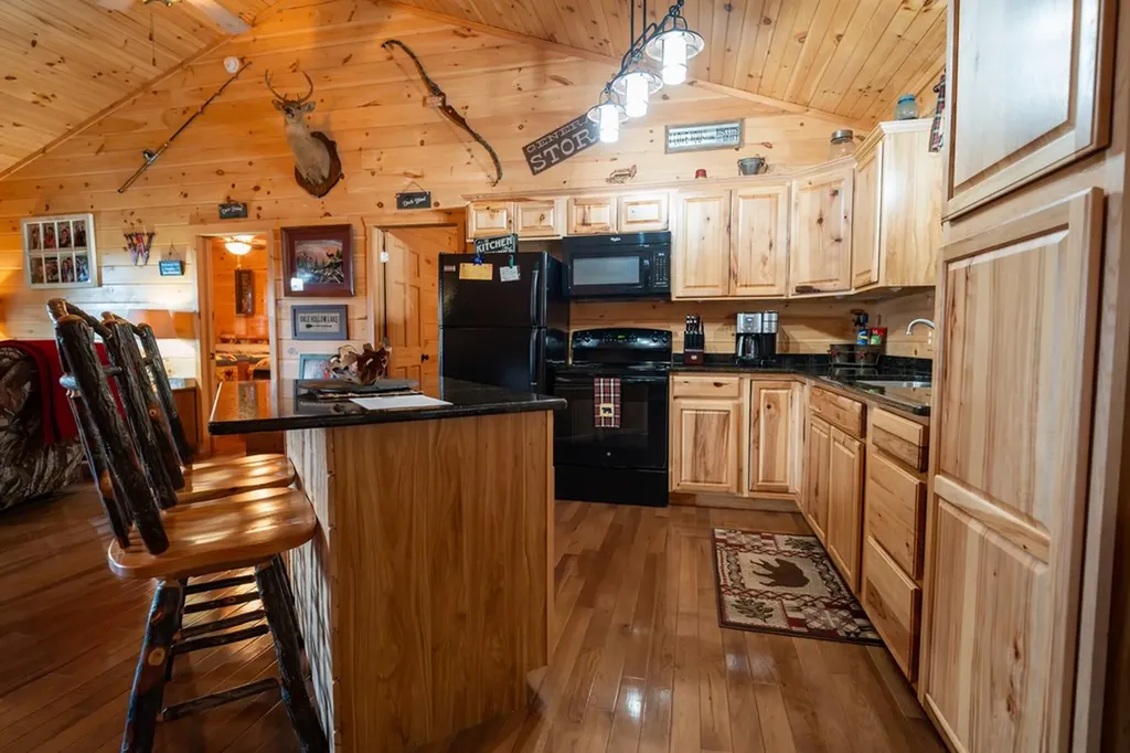 4205 Garfield Hinds Road Monroe TN 38573