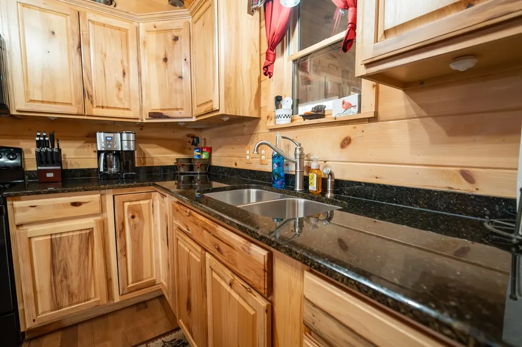 4205 Garfield Hinds Road Monroe TN 38573