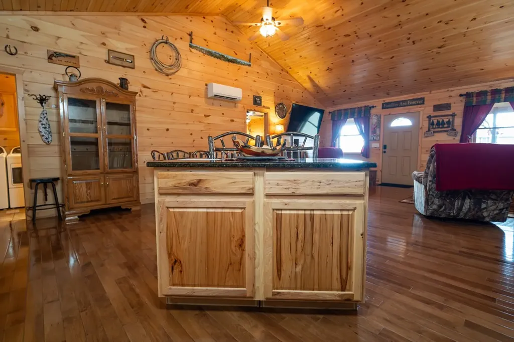 4205 Garfield Hinds Road Monroe TN 38573