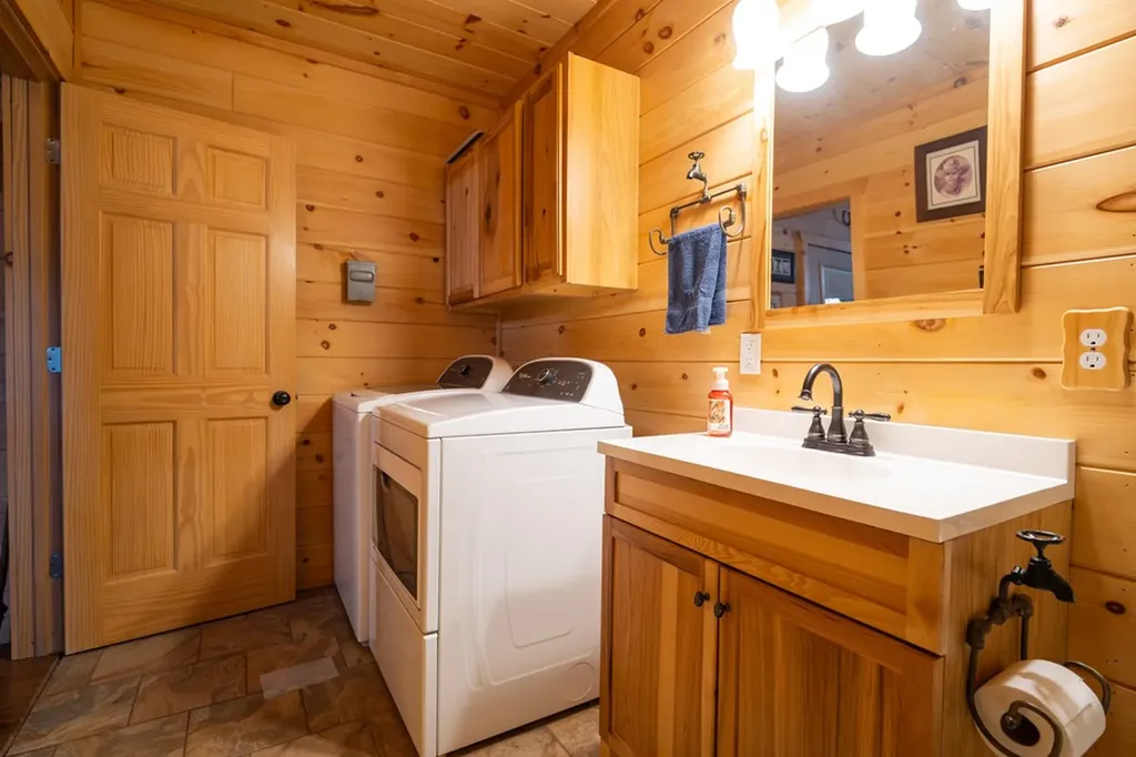 4205 Garfield Hinds Road Monroe TN 38573