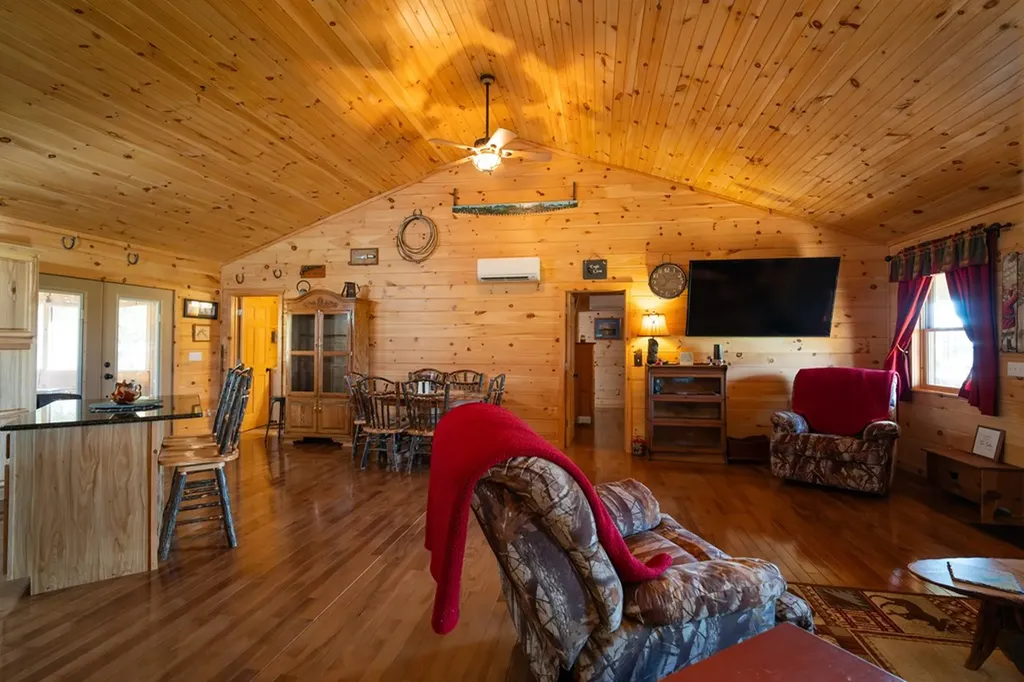 4205 Garfield Hinds Road Monroe TN 38573