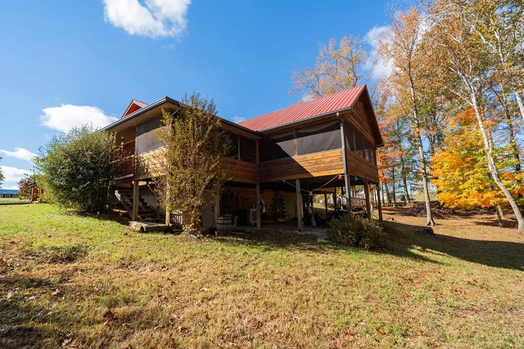 4205 Garfield Hinds Road Monroe TN 38573