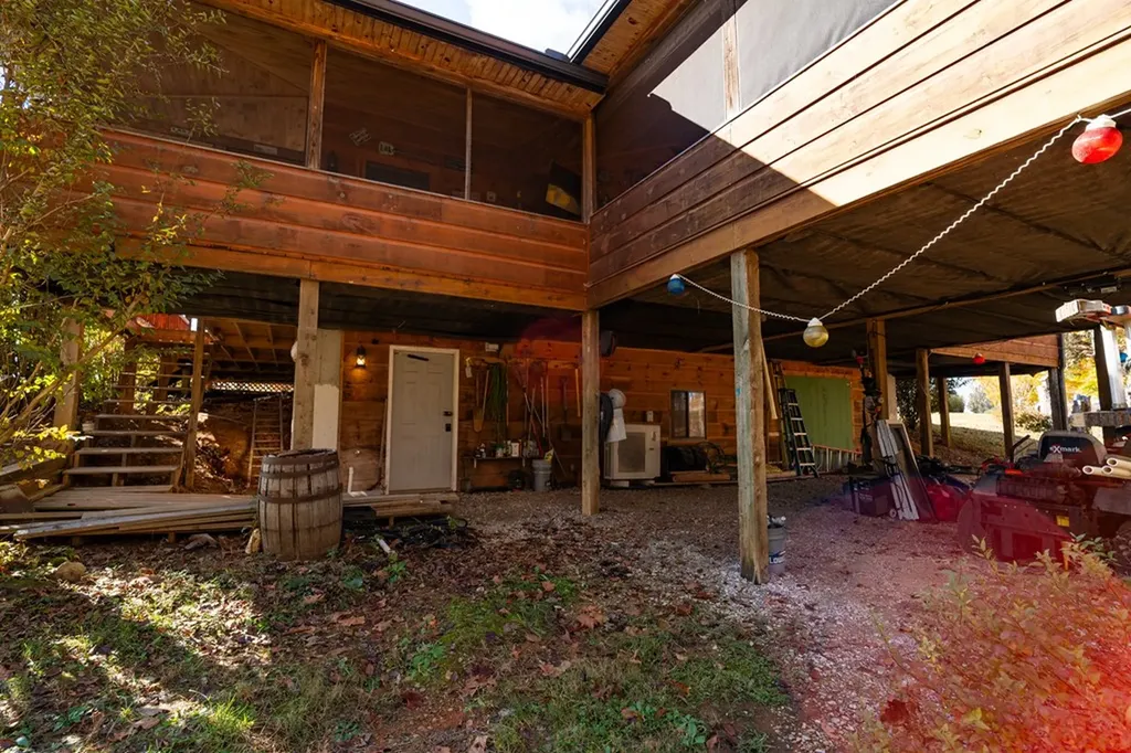 4205 Garfield Hinds Road Monroe TN 38573