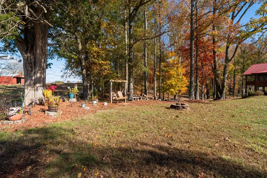 4205 Garfield Hinds Road Monroe TN 38573