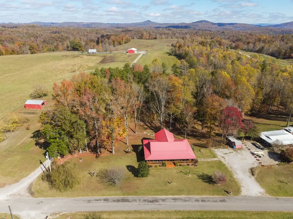 4205 Garfield Hinds Road Monroe TN 38573